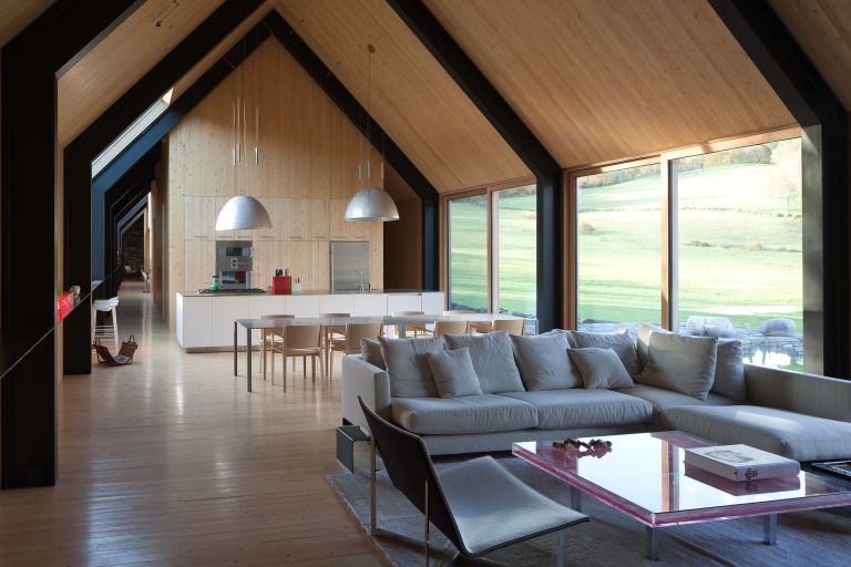 1678469763_happyhouse-guru-p-barnkhaus-vnutri-interer-krasivo-2